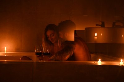 'Advocaat betaalde zwijggeld aan pornoster vanwege seksdate Trump'